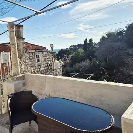 L&t Dubrovnik