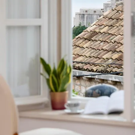 Apartament L&t
